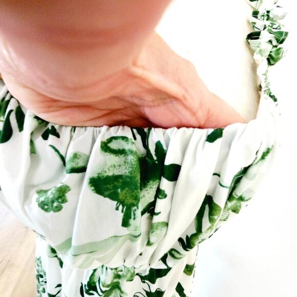 Abercrombie Green White Poplin Feminine Backless Maxi Dress Ruffles Coquette L - Picture 9 of 16